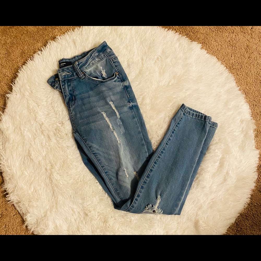 Juniors jeans